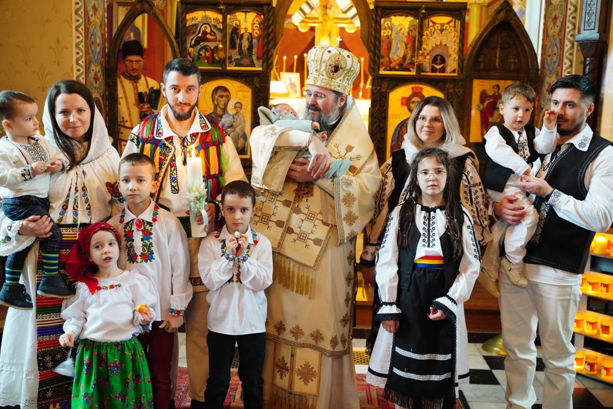 Episcopul Europei de Nord i‑a vizitat pe românii din Germania și Danemarca 322219