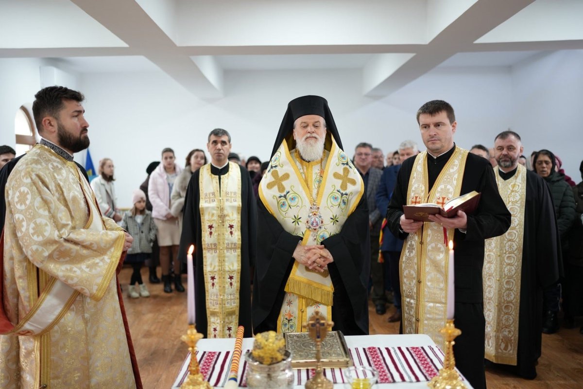 Binecuvântarea noului așezământ social al parohiei ialomițene Grivița 322333