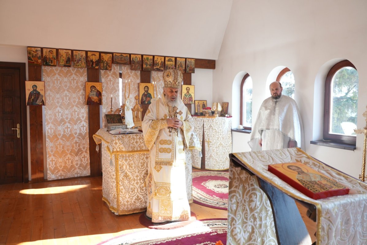 Filantropie și cultură în cinstea Sfinţilor Trei Ierarhi la Galaţi 322346