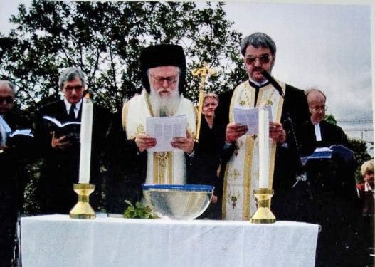 Un pios omagiu adus Arhiepiscopului Anastasie al Albaniei 322318