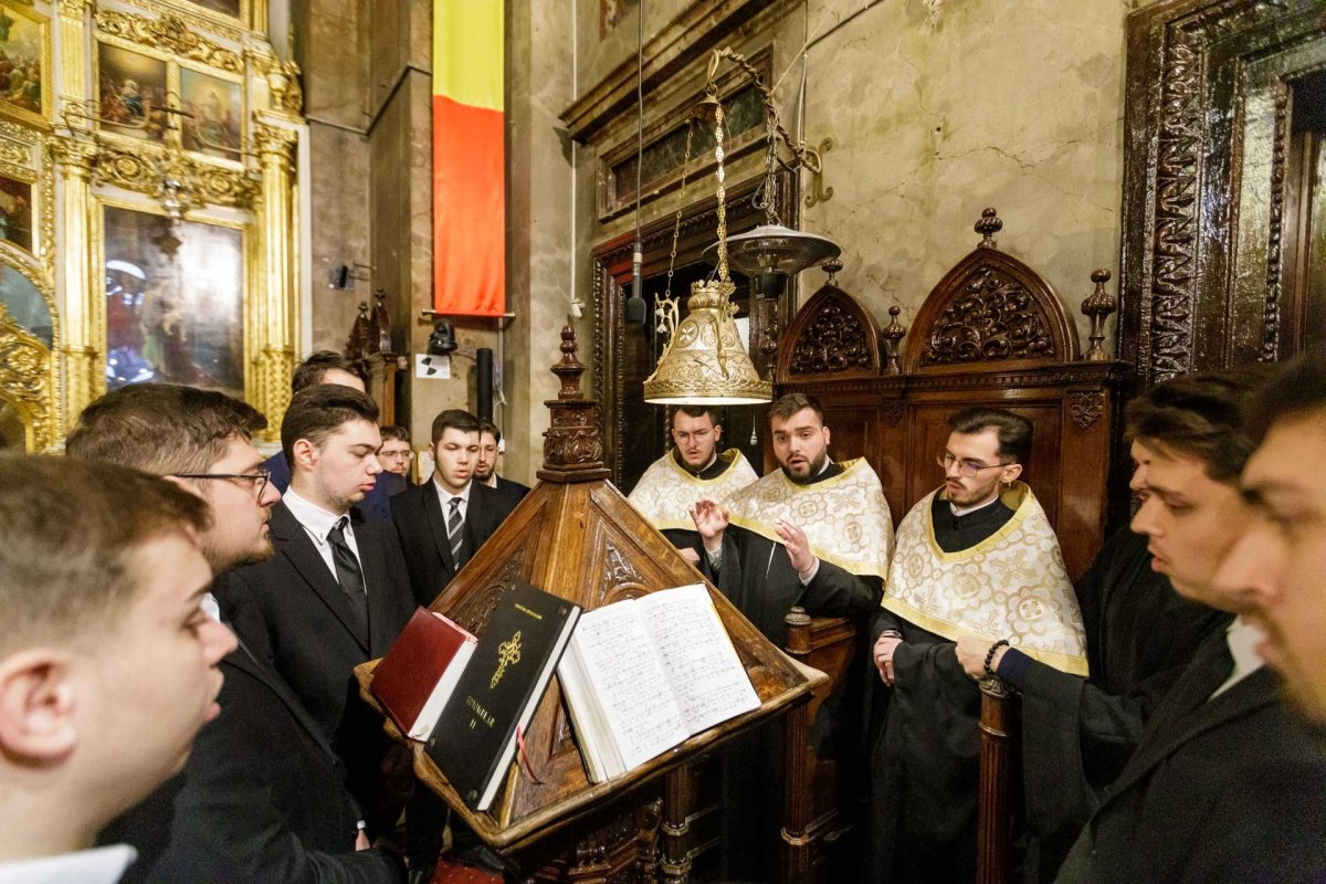 Facultatea de Teologie din Iaşi și-a cinstit sfinții ocrotitori 322545