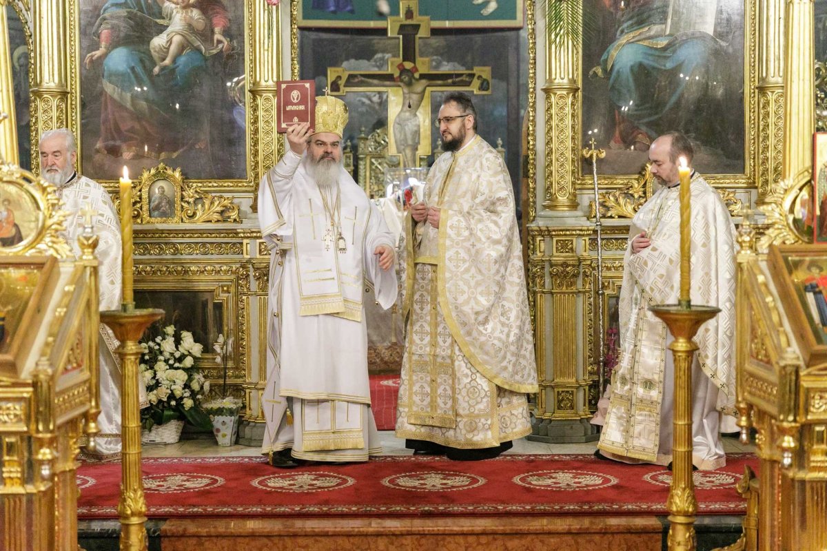 Facultatea de Teologie din Iaşi și-a cinstit sfinții ocrotitori 322563