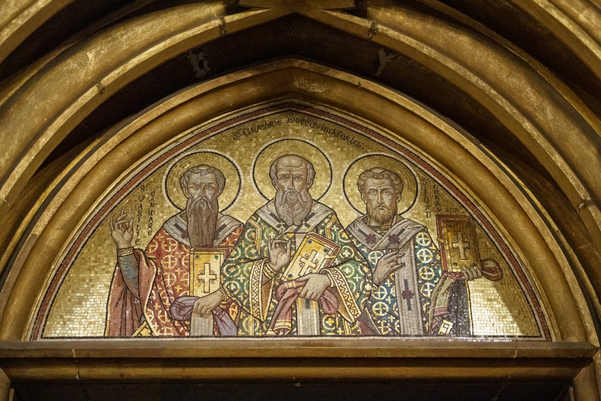 Hramul Mănăstirii „Sfinții Trei Ierarhi” din Iaşi 322434