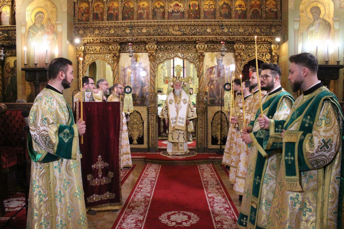 Comuniune de hramul Facultății de Teologie din Craiova 322616