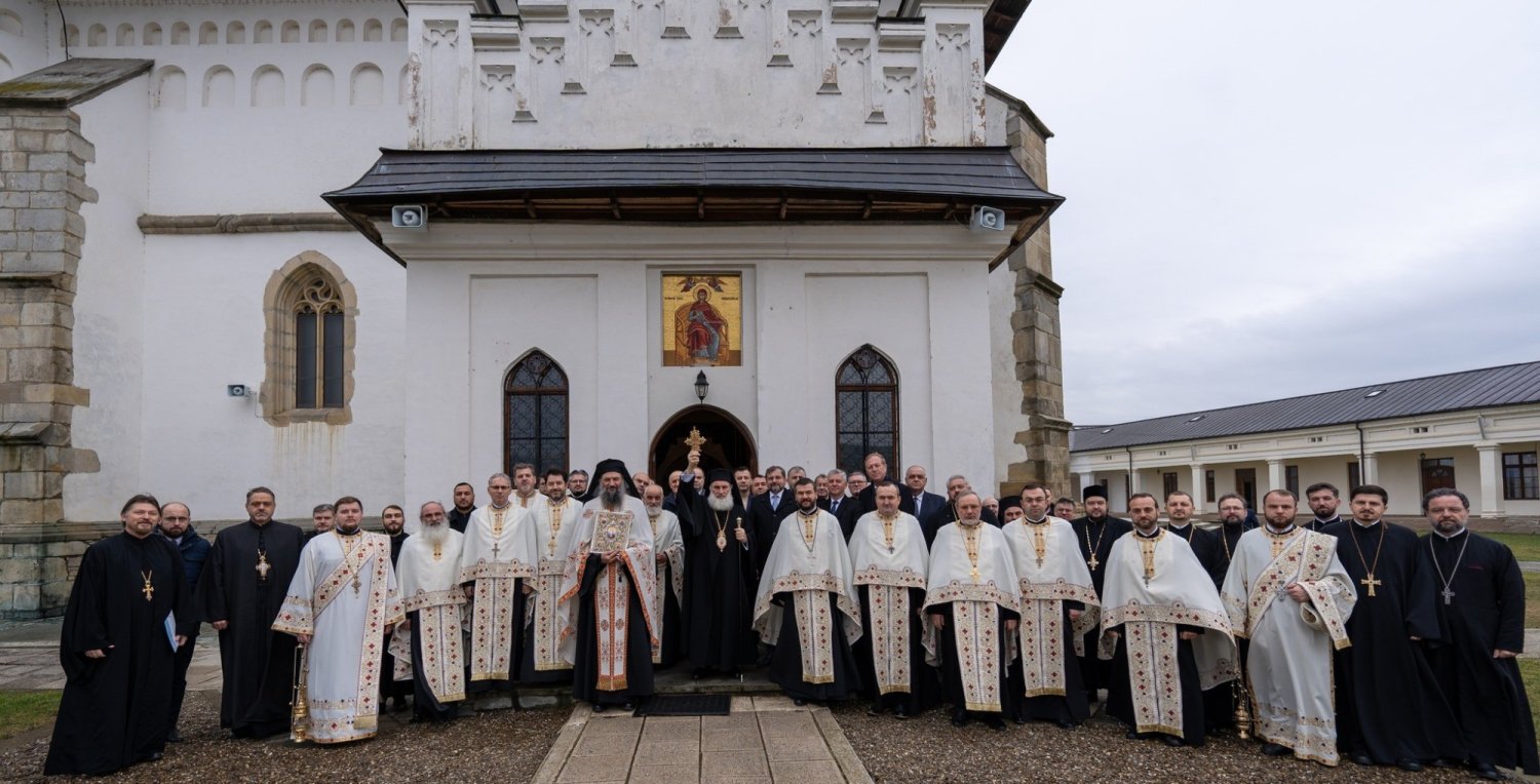 Adunarea eparhială a Arhiepiscopiei Romanului și Bacăului 322793