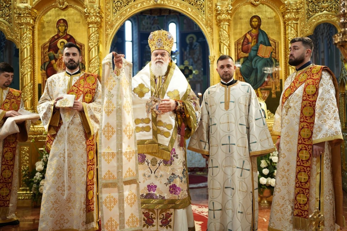 Episcopul Sloboziei și Călărașilor la ceas aniversar 322784