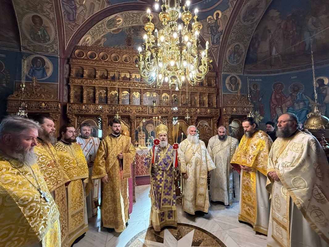 Întâmpinarea Domnului sărbătorită în Arhiepiscopia Aradului 322786