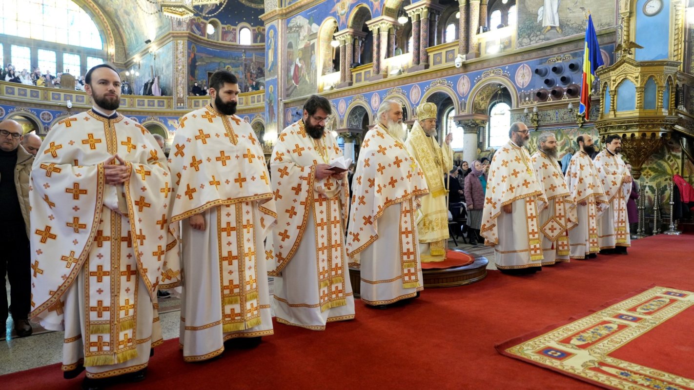 Zi de praznic la Catedrala Mitropolitană din Sibiu 322762