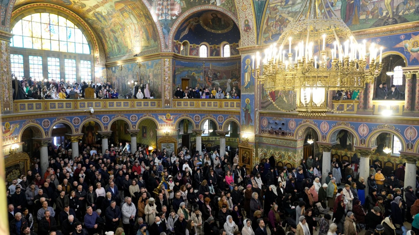 Zi de praznic la Catedrala Mitropolitană din Sibiu 322766