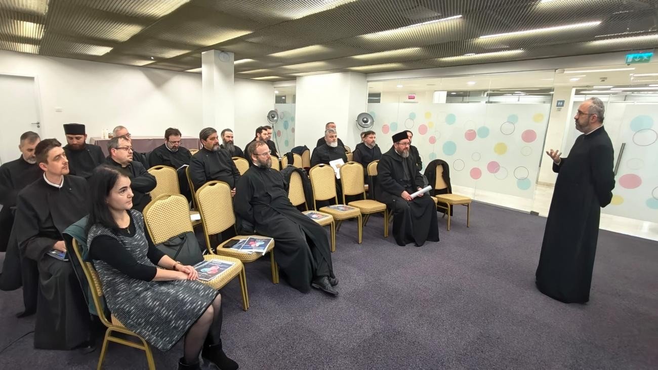 Atelier de formare pentru preoți ieșeni 323248