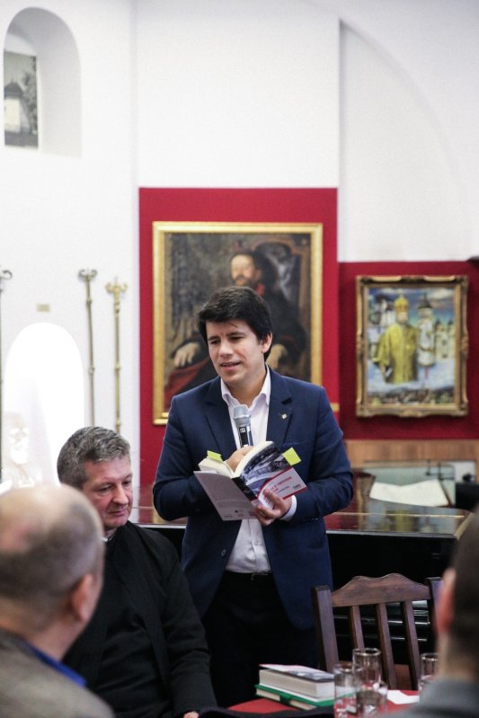 Despre reeducarea în temnița comunistă de la Aiud, la Muzeul Mitropoliei Clujului 323241