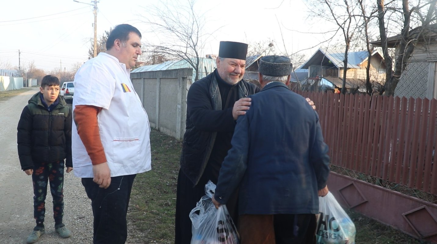 Acțiune a voluntarilor Paraclisului Catedralei Naționale 323610