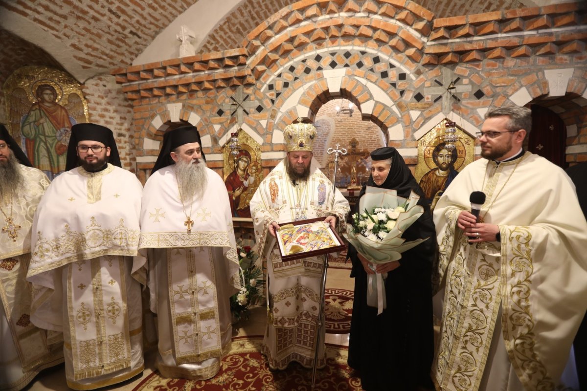 Binecuvântare arhierească la Săpânţa‑Noul Peri, Maramureş 323722