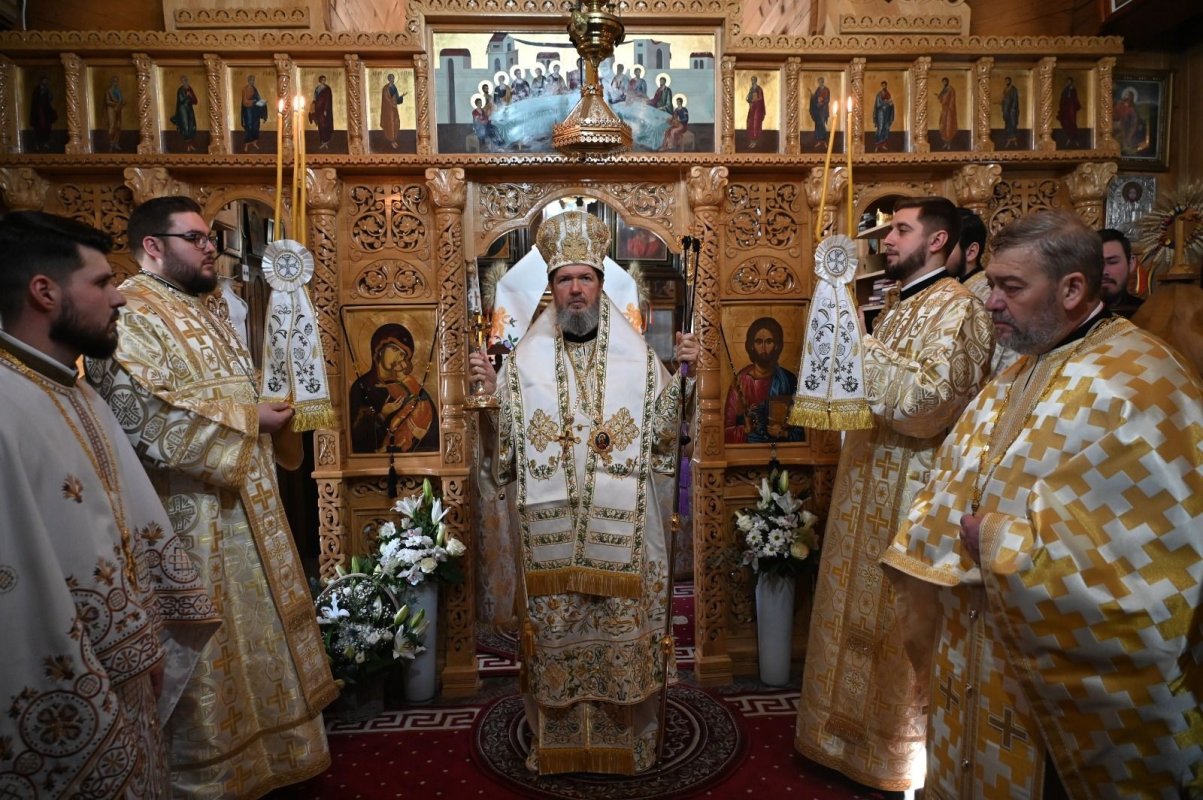 Duminica începutului Triodului  la biserica Garnizoanei Oradea 323715