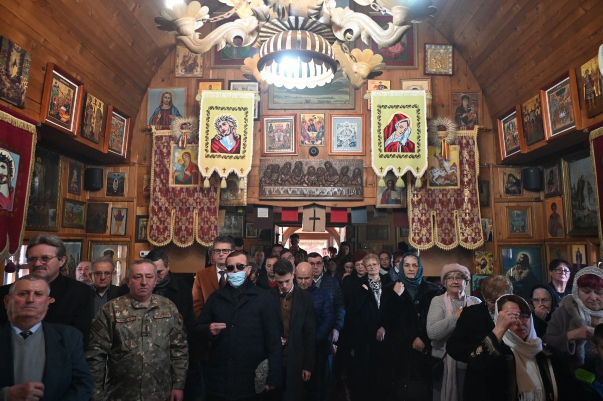 Duminica începutului Triodului  la biserica Garnizoanei Oradea 323716