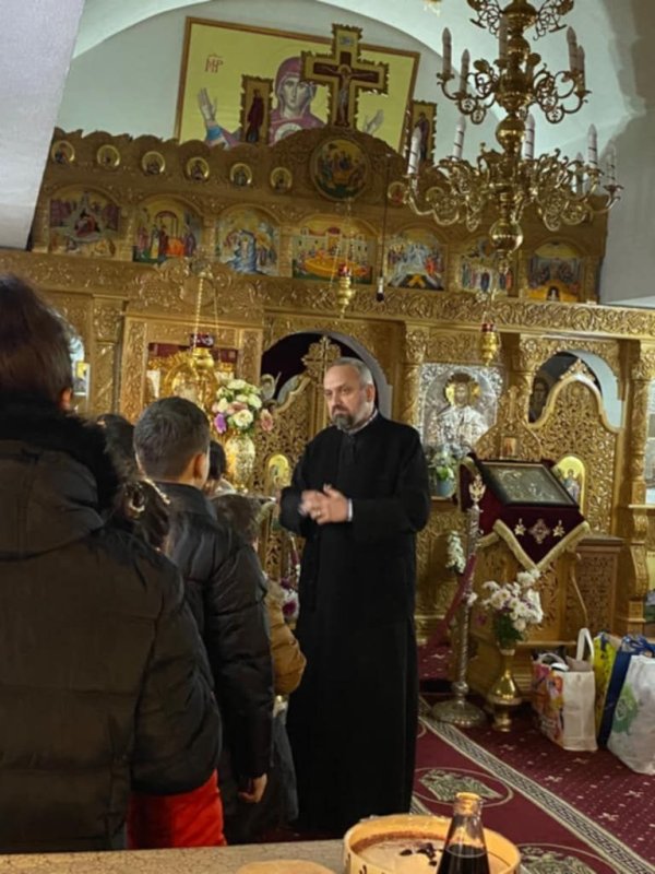 „Copiii au nevoie de afecţiune mereu. Slujirea nu se termină niciodată” 323263