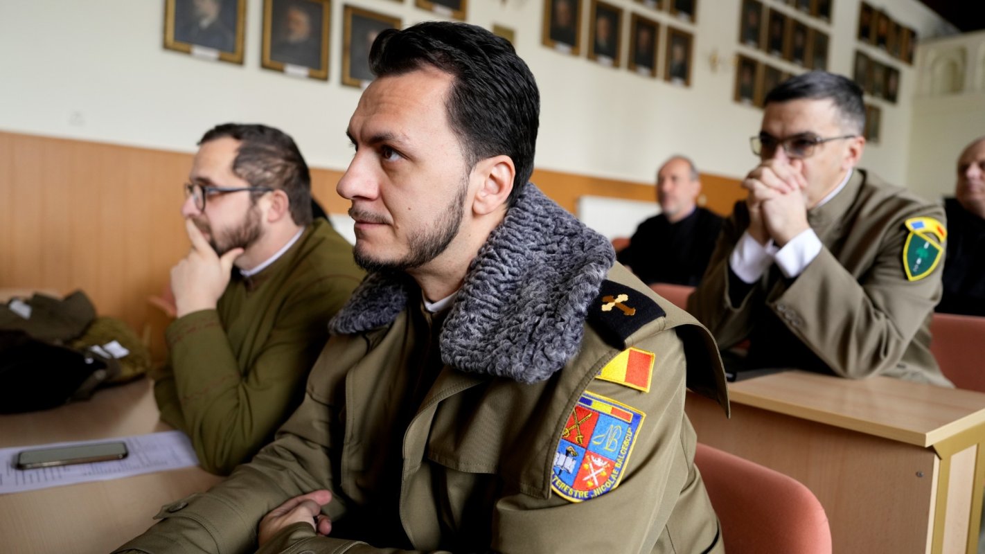 Întâlnire a preoţilor misionari din Arhiepiscopia Sibiului 324254