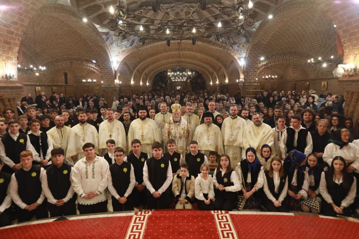 Slujire arhierească la Catedrala Episcopală „Sfânta Treime”, Baia Mare 324240