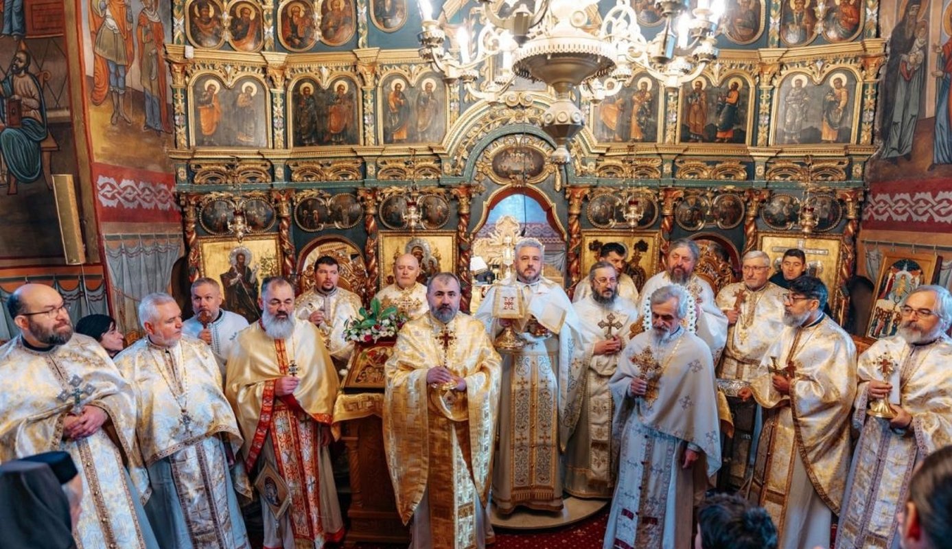 Parastas pentru pătimitorii din temnița comunistă la Târgu Ocna 324298