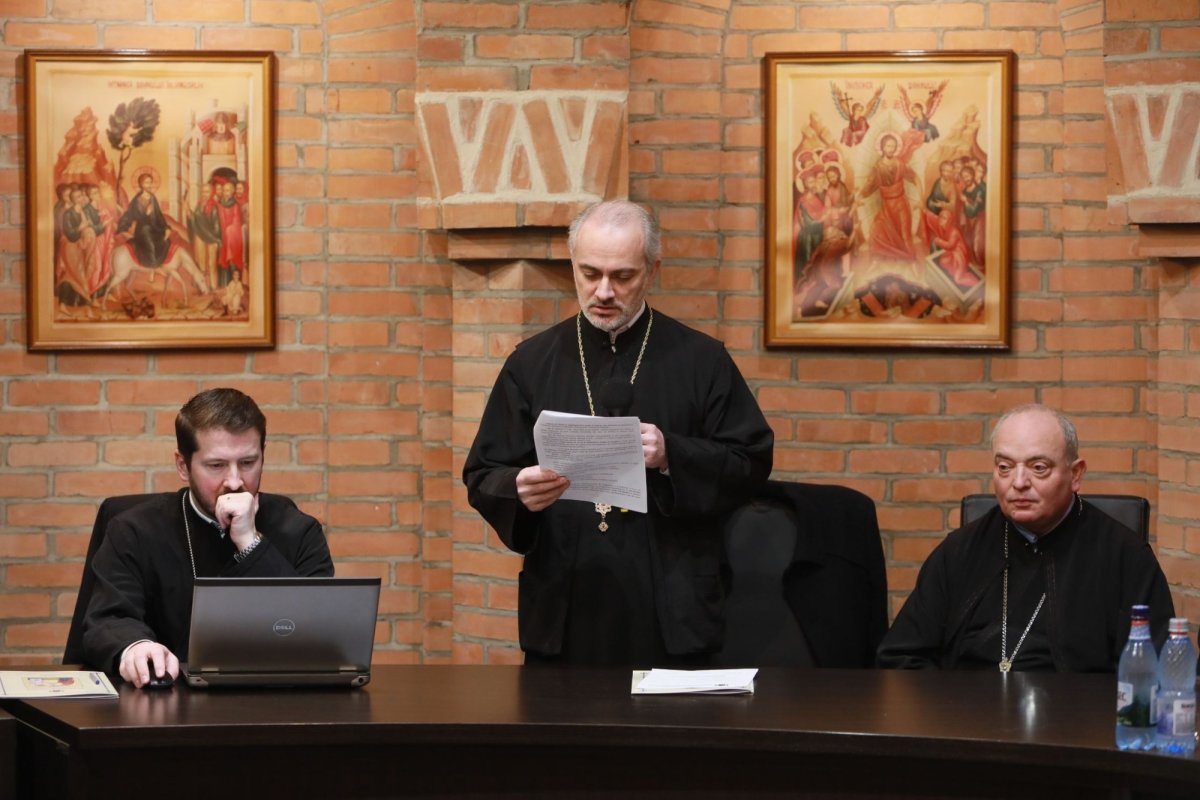 Adunarea anuală a membrilor CAR în Episcopia Maramureşului şi Sătmarului 324404