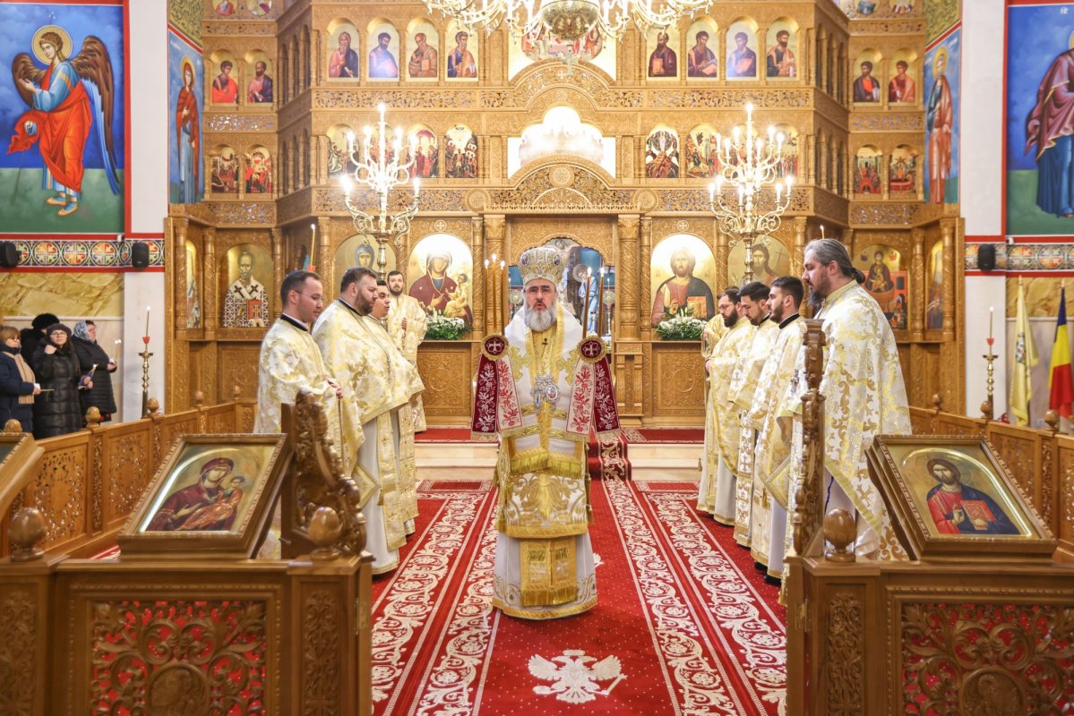 Rugăciune și binecuvântare la Catedrala Unirii din Focșani 324500