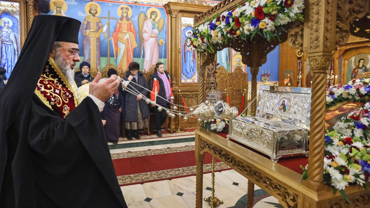 Raclă nouă la o parohie buzoiană 324578