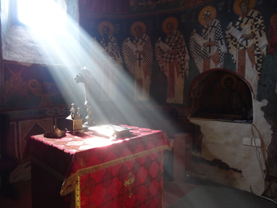 Proiecțiile solare de la Pătrăuți, „succesiuni simbolice care spun o cateheză” 324610