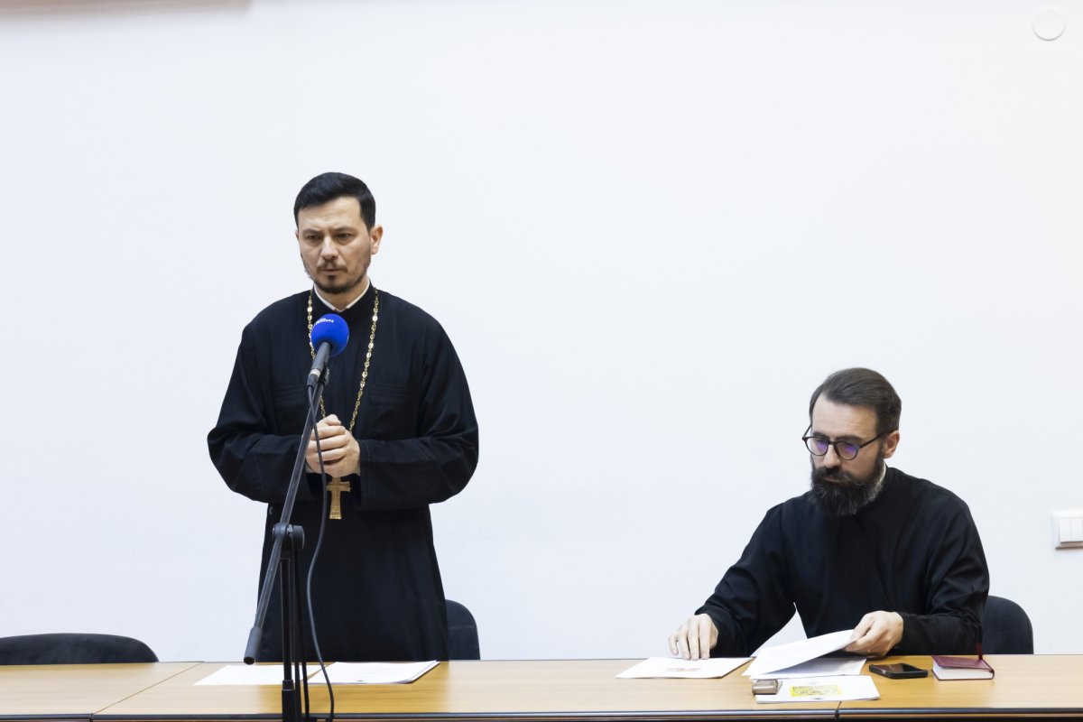 Întâlnirea responsabililor cu cateheza din Arhiepiscopia Bucureștilor  324799