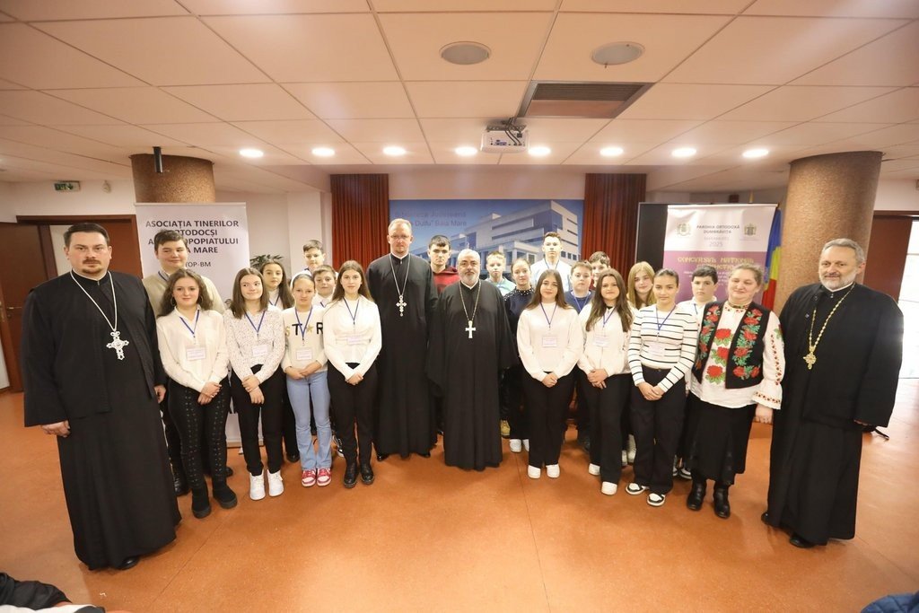 Simpozion la Biblioteca Județeană din Baia Mare 324780