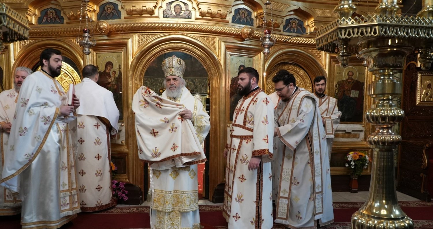 Duminica iertării la Catedrala Arhiepiscopală din Galați 325005
