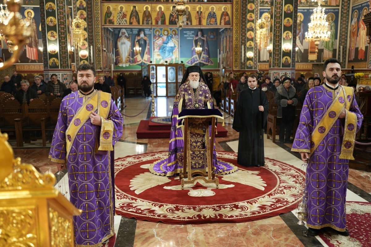 Rugăciune la început de post la Slobozia  325110