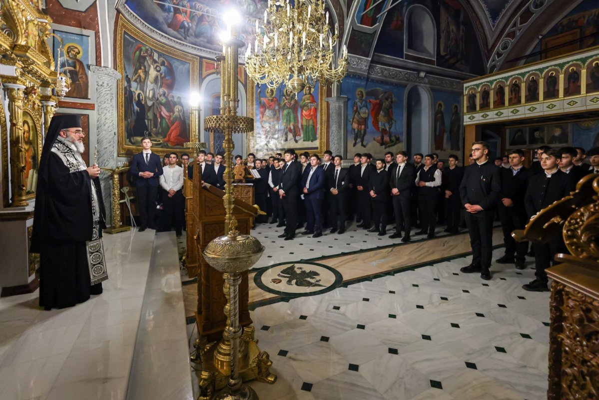 Canonul Sfântului Andrei Criteanul, la Buzău și Focșani 325427