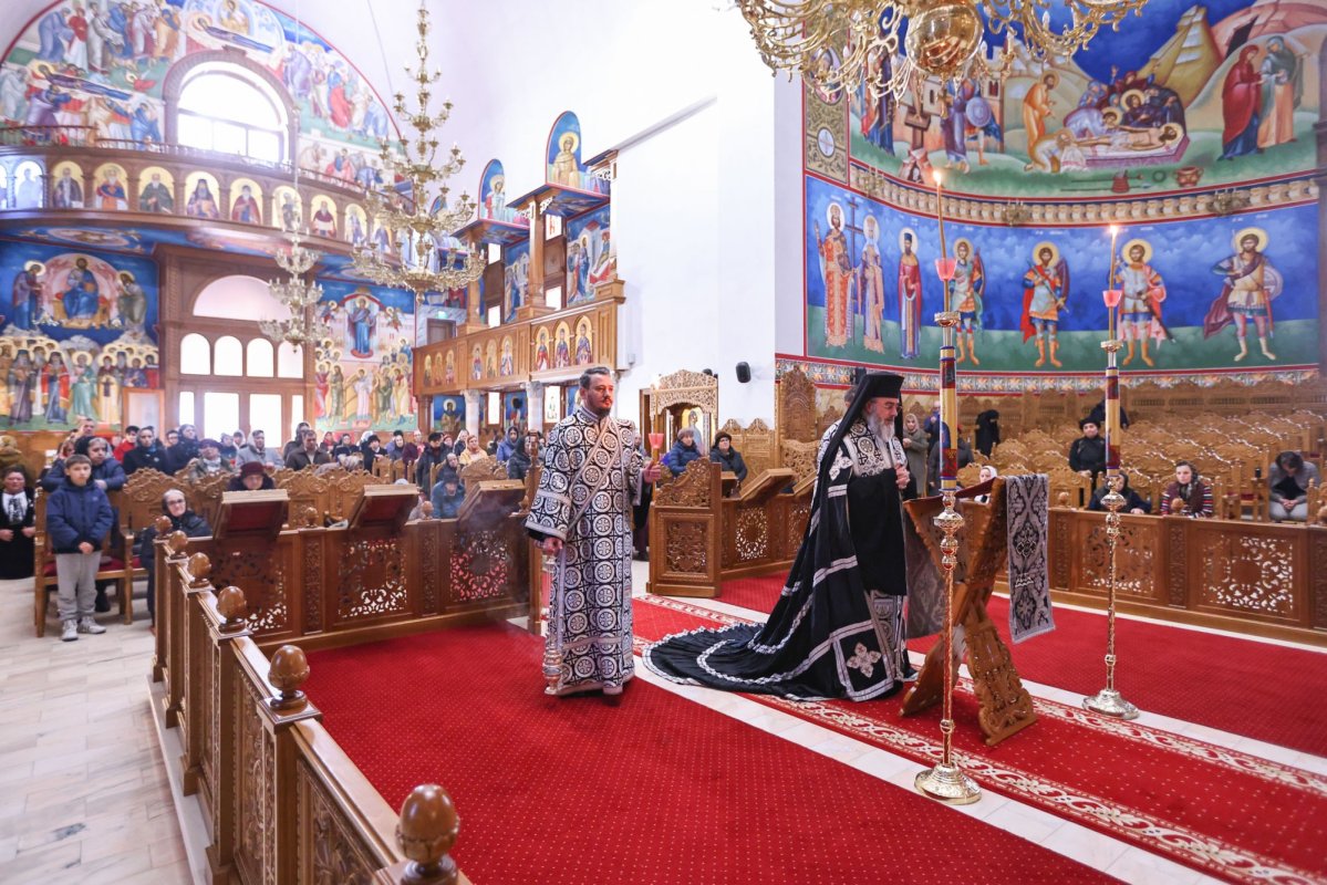 Canonul Sfântului Andrei Criteanul, la Buzău și Focșani 325428