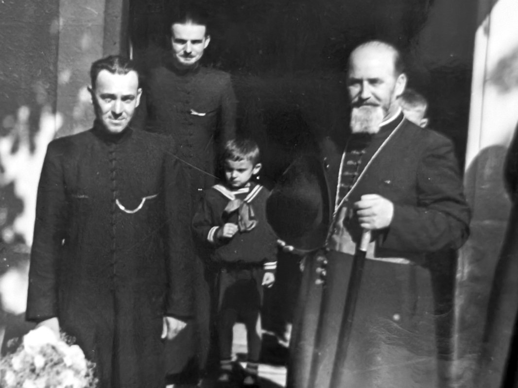 Sfântul Preot Mucenic Liviu Galaction Munteanu, slujitor al Cuvântului 325326