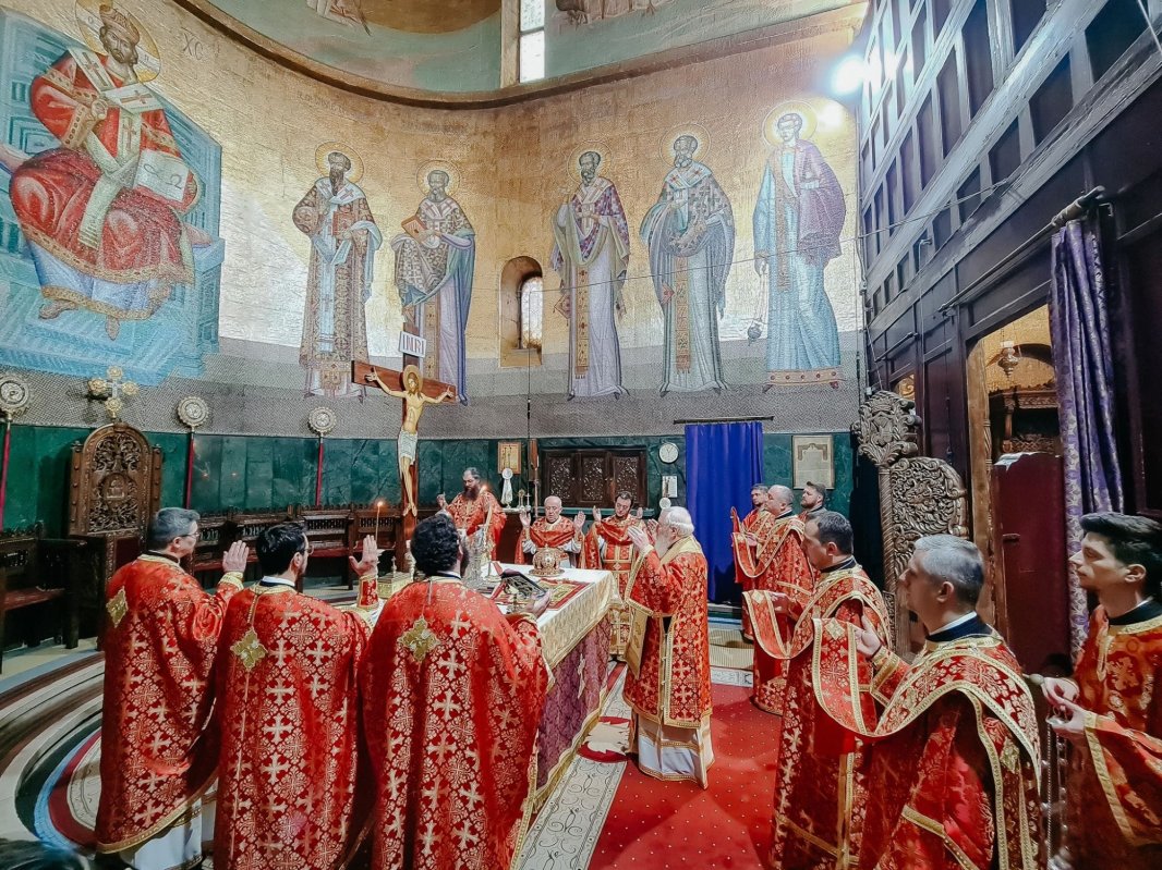 Prima prăznuire liturgică a Sfântului Preot Mucenic Liviu Galaction de la Cluj, la Catedrala Mitropolitană 325434