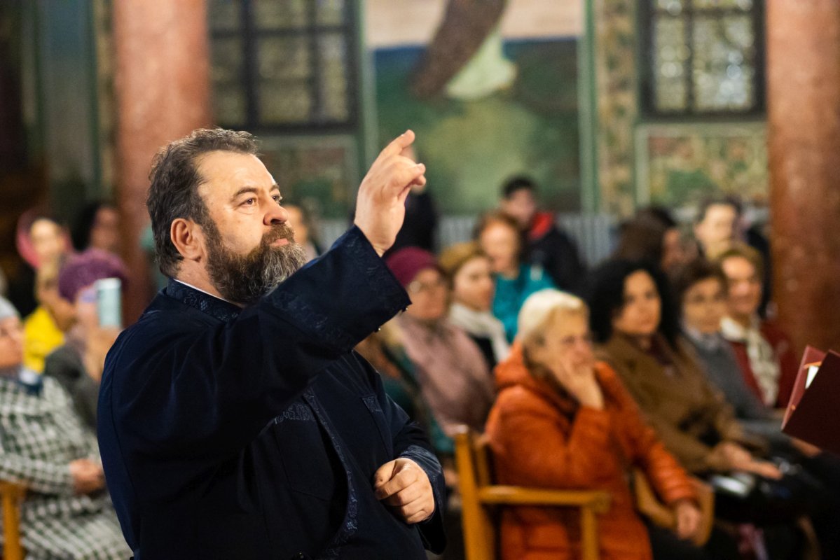 Corala Patriarhiei Române a concertat la Biserica „Sfântul Elefterie”-Nou 325659