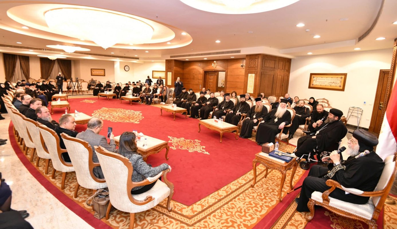 Pelerini români în Biserica Ortodoxă Coptă din Egipt 325629