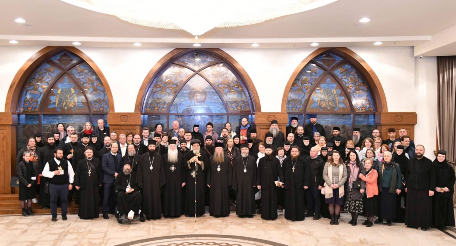 Pelerini români în Biserica Ortodoxă Coptă din Egipt 325630