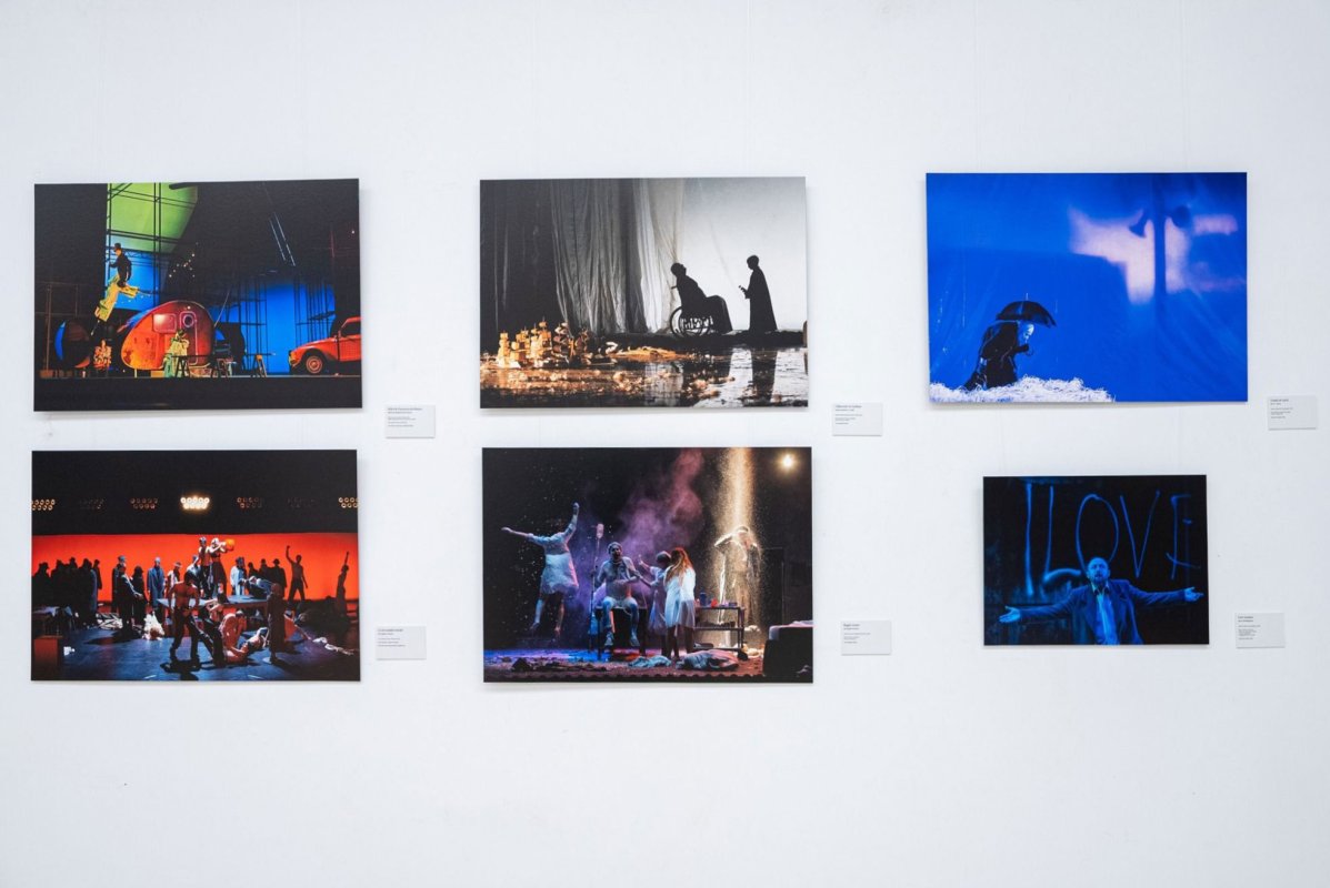 Silviu Purcărete - 50 de ani de teatru în fotografii 325619