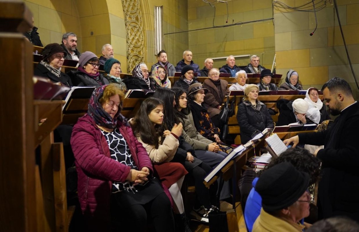 Slujire arhierească la Alba Iulia în prima duminică din Postul Mare 325644