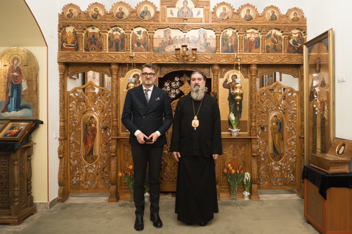 Ambasadorul României în Republica Moldova la Reședința Mitropoliei Basarabiei 325851