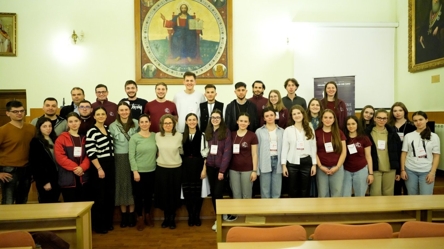 Conferinţă la Sibiu despre Sfinţii Arsenie Boca şi Serafim Popescu 325969