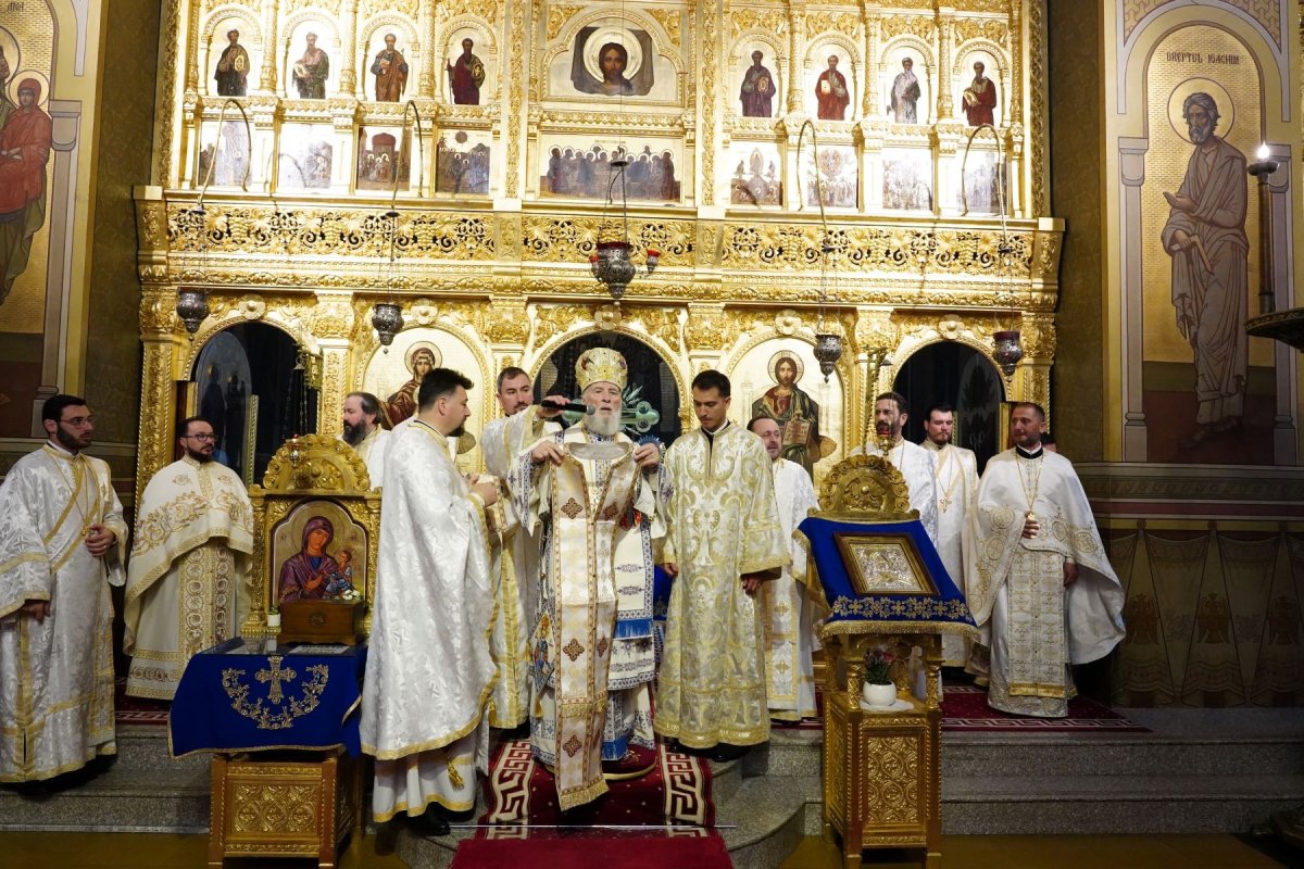 Evenimente bisericești și educaționale în Arhiepiscopia Târgoviștei 326144