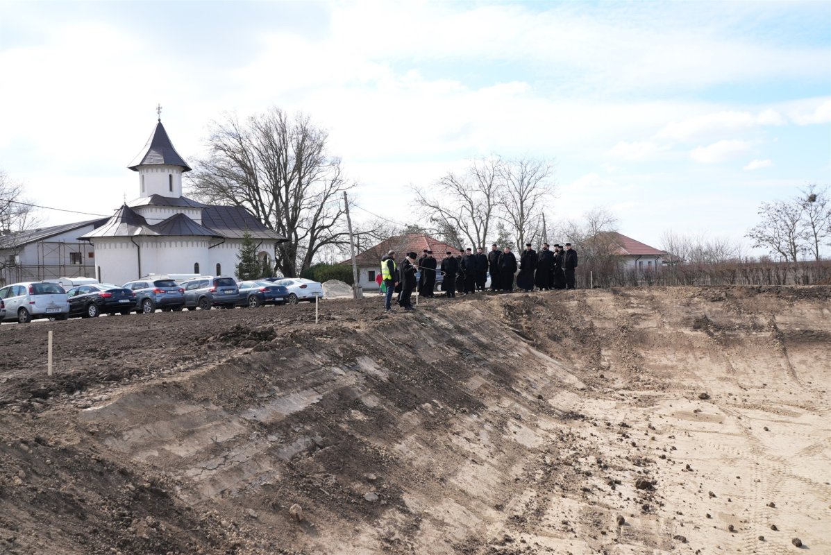 Sădirea viței-de-vie și a cuvântului duhovnicesc în Eparhia Dunării de Jos 326366