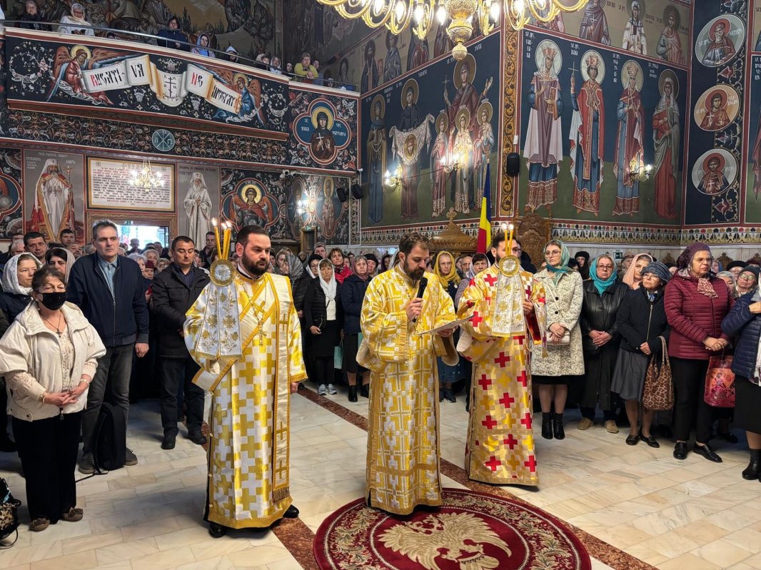 Harul preoției pentru un consilier din Arhiepiscopia Bucureștilor 326558