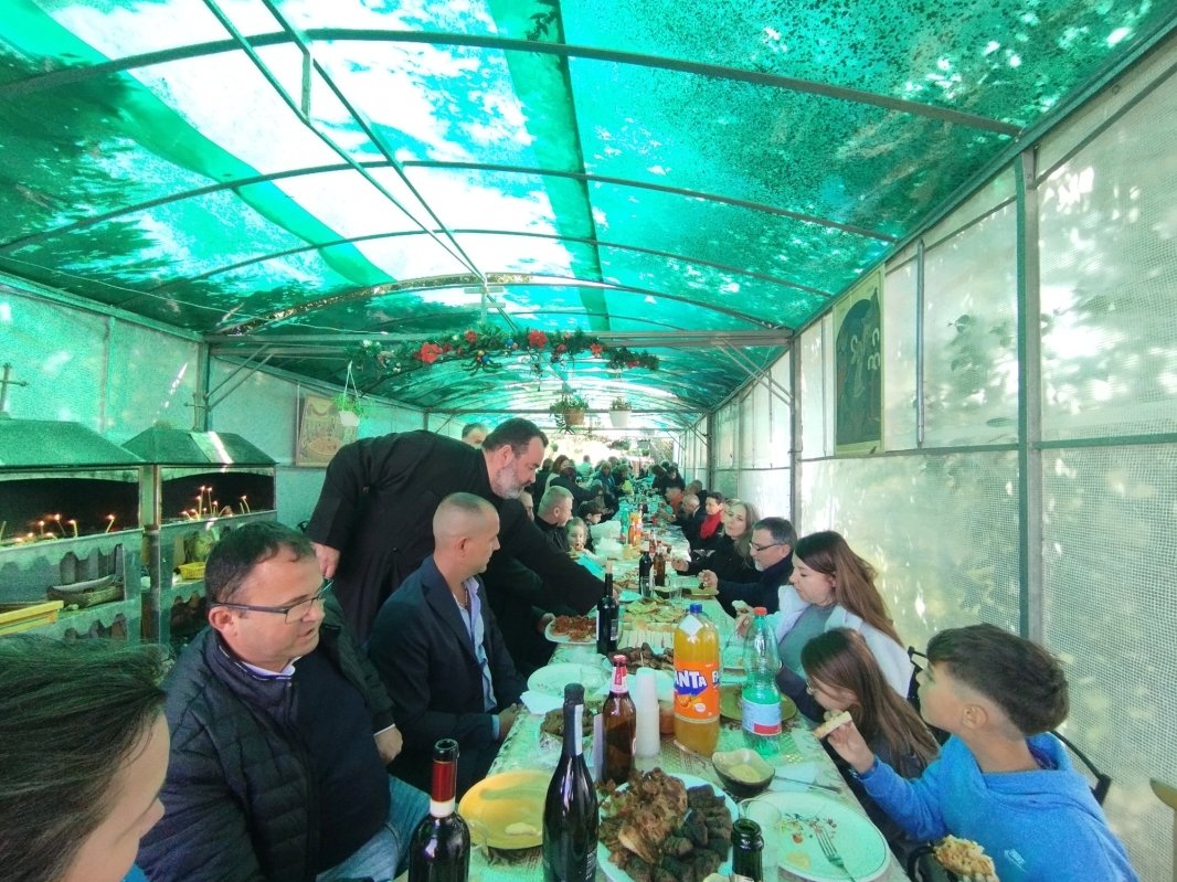 Păstorire cu dragoste părintească la marginea Romei 325924