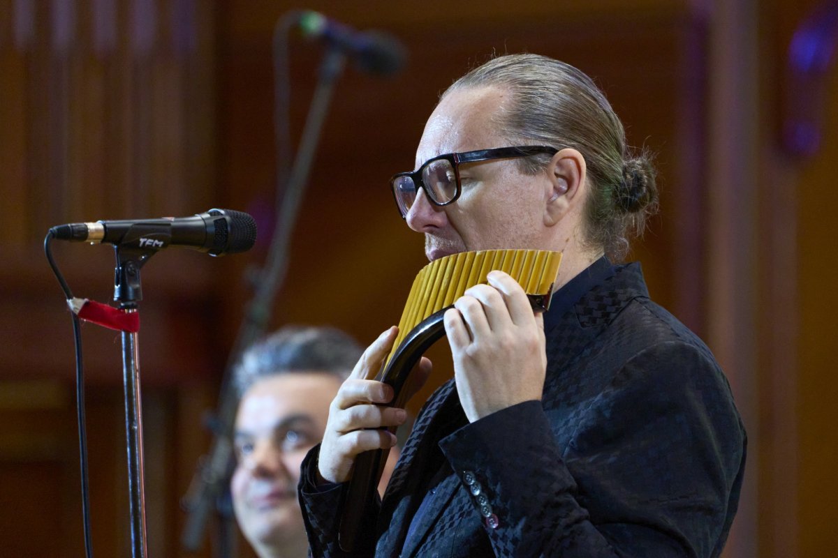 Sfinții și eroii credinței, evocați în Parlamentul României 325888