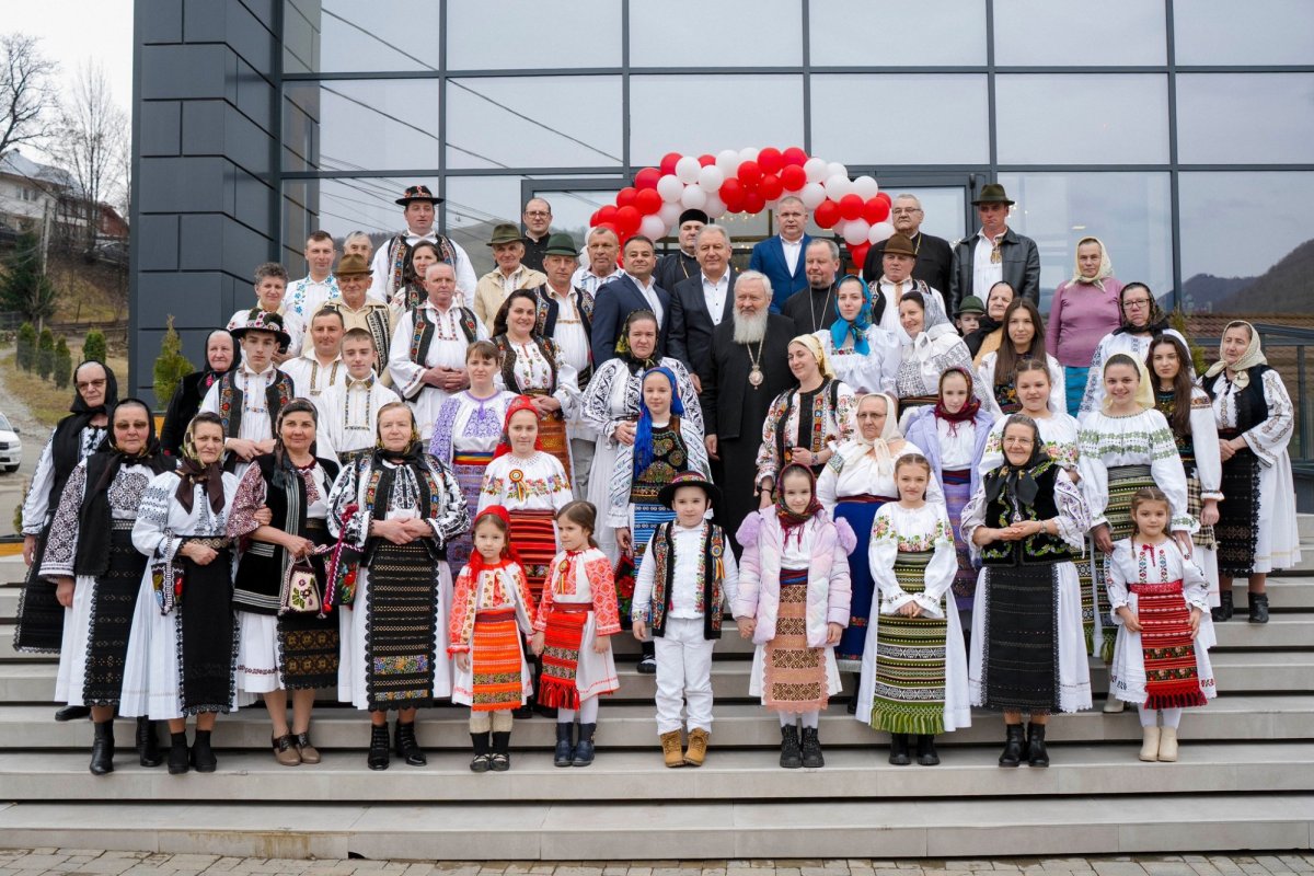 Binecuvântare arhierească pentru credincioșii din Rodna, Năsăud 326577