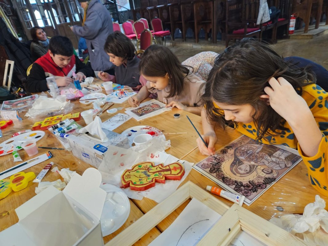 Expoziție la Biserica „Izvorul Tămăduirii”-Mavrogheni din București 326796