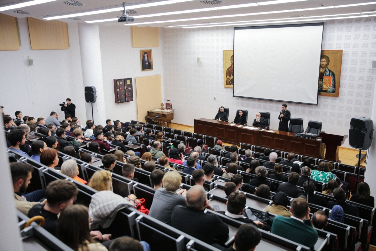 Premiera națională a filmului documentar „Sfântul Preot Mucenic Liviu‑Galaction de la Cluj” 327014